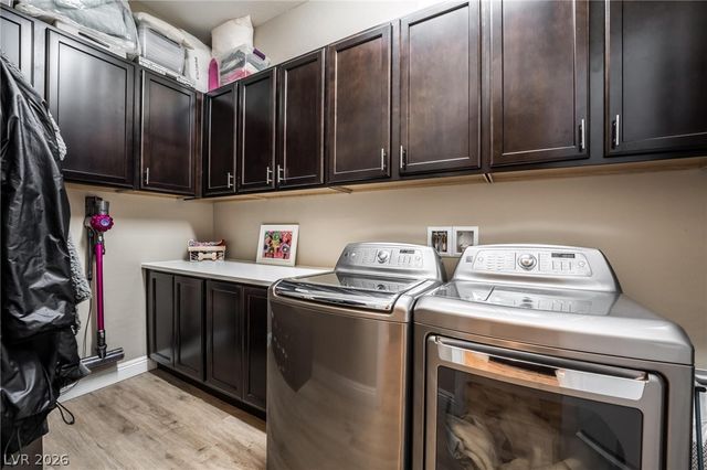 2896 Grande Arch Street, Henderson, NV 89044