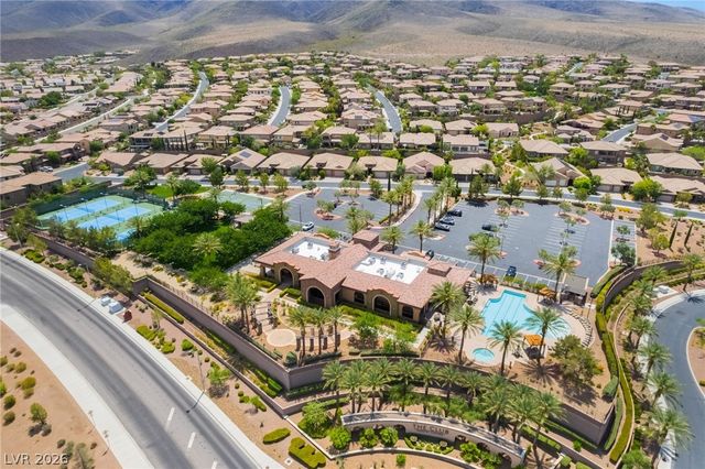 2896 Grande Arch Street, Henderson, NV 89044