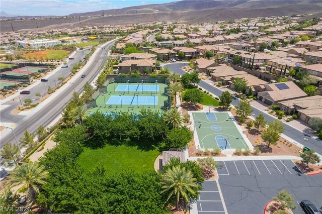 2896 Grande Arch Street, Henderson, NV 89044