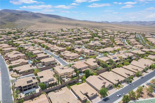 2896 Grande Arch Street, Henderson, NV 89044