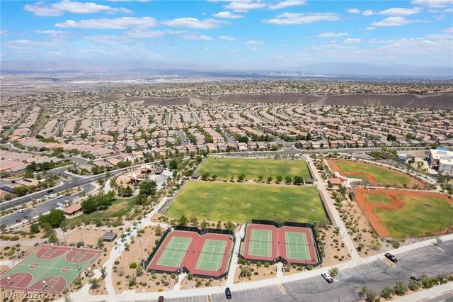 2896 Grande Arch Street, Henderson, NV 89044