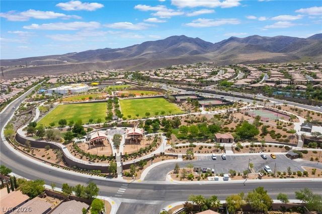 2896 Grande Arch Street, Henderson, NV 89044
