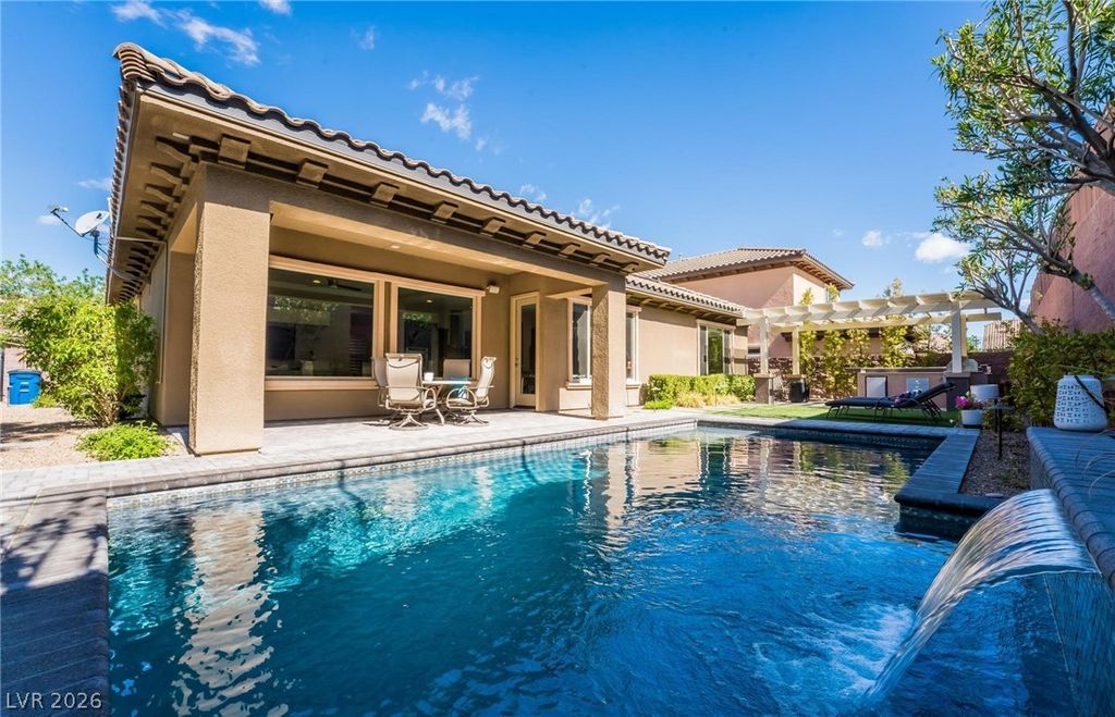 2896 Grande Arch Street, Henderson, NV 89044