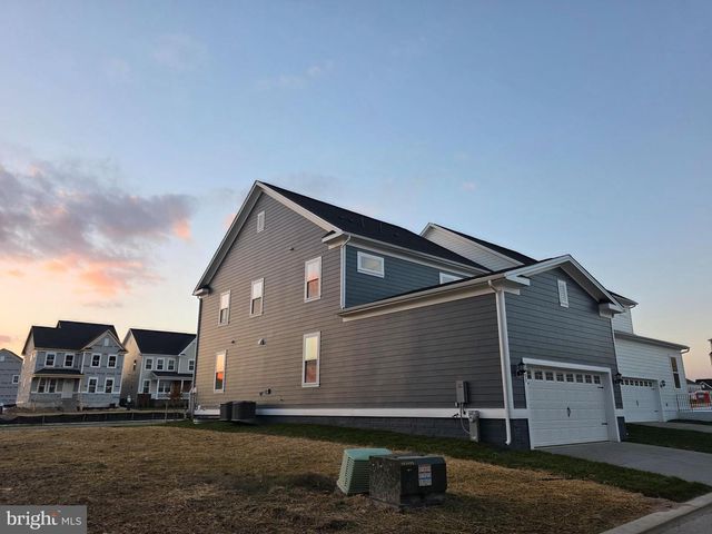 503 WILLOWSHIRE ST, Middle River, MD 21220