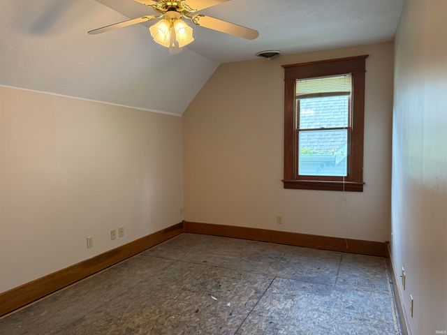 1916 I Street, Bedford, IN 47421