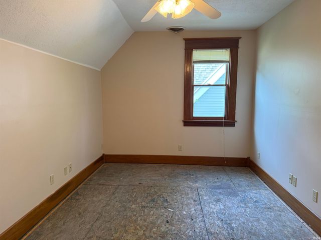 1916 I Street, Bedford, IN 47421