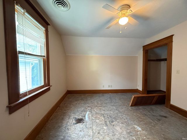 1916 I Street, Bedford, IN 47421