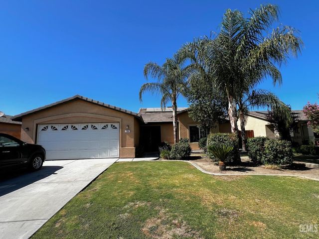 704 Candia Avenue, Bakersfield, CA 93307