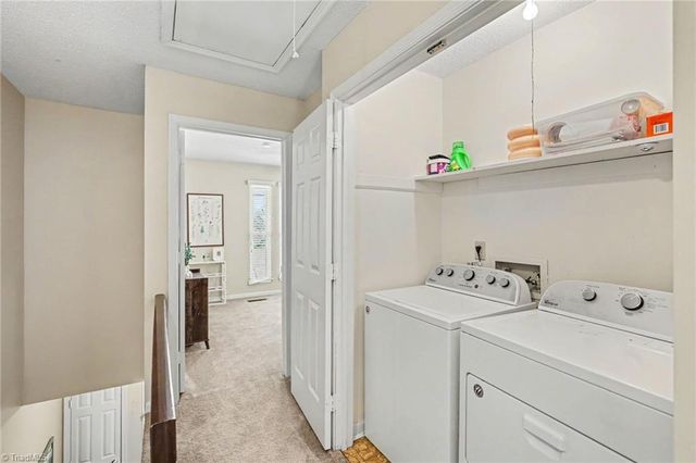 3681 Heathrow Drive, Winston-salem, NC 27127
