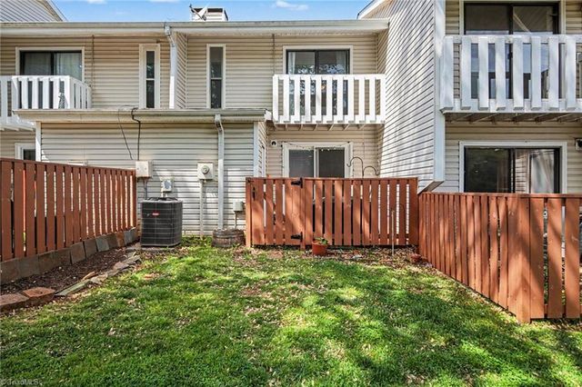 3681 Heathrow Drive, Winston-salem, NC 27127