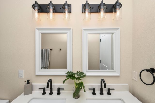 1220 E Pacific Street 1a, Springfield, MO 65803