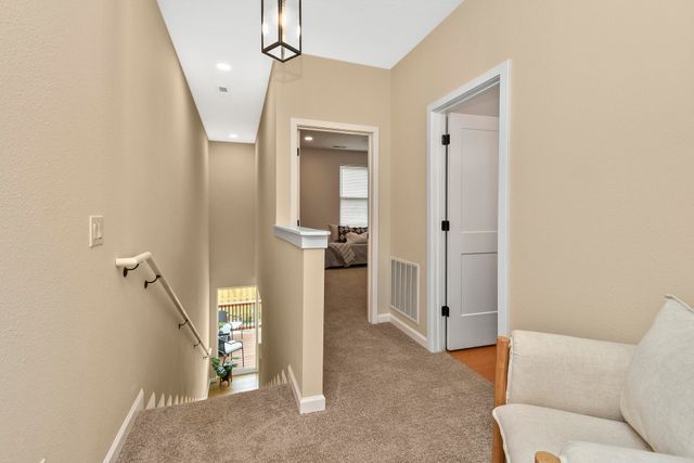 1220 E Pacific Street 1a, Springfield, MO 65803