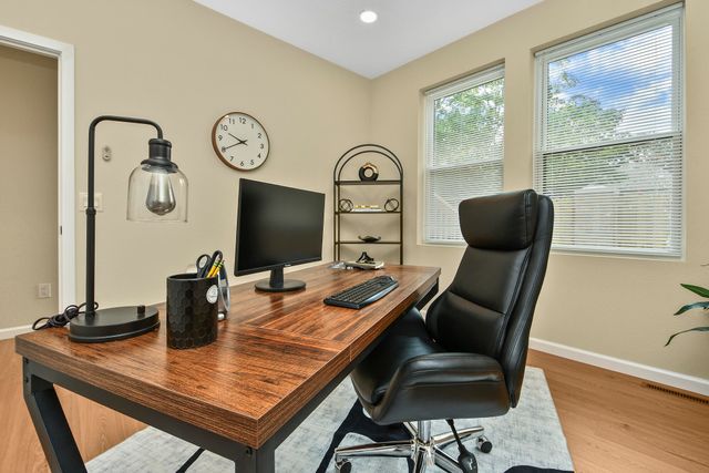 1220 E Pacific Street 1a, Springfield, MO 65803