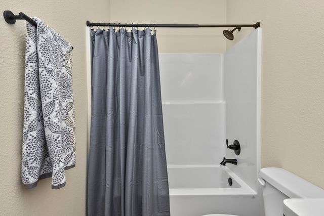 1220 E Pacific Street 1a, Springfield, MO 65803