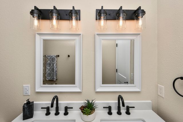 1220 E Pacific Street 1a, Springfield, MO 65803