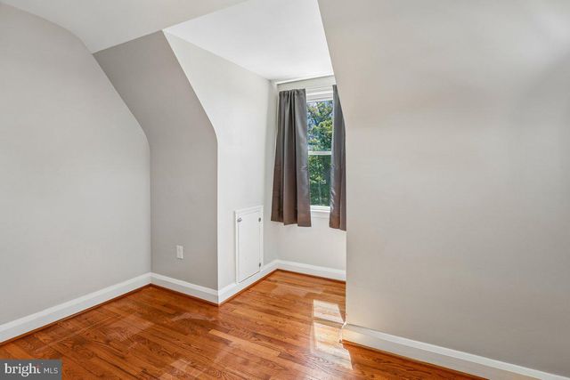 4818 LINDSAY RD, Baltimore, MD 21229