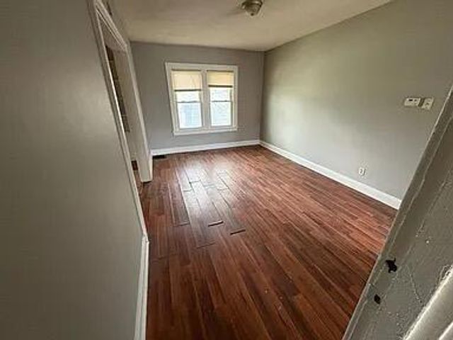 1673 Cleveland Avenue, Columbus, OH 43211