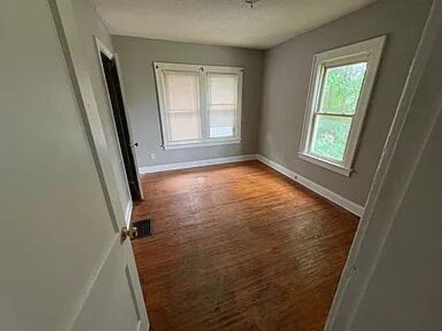 1673 Cleveland Avenue, Columbus, OH 43211