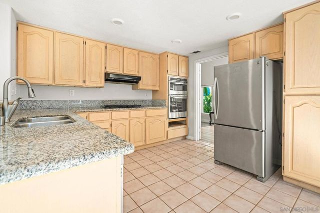 2579 Fire Mountain Drive, Oceanside, CA 92054