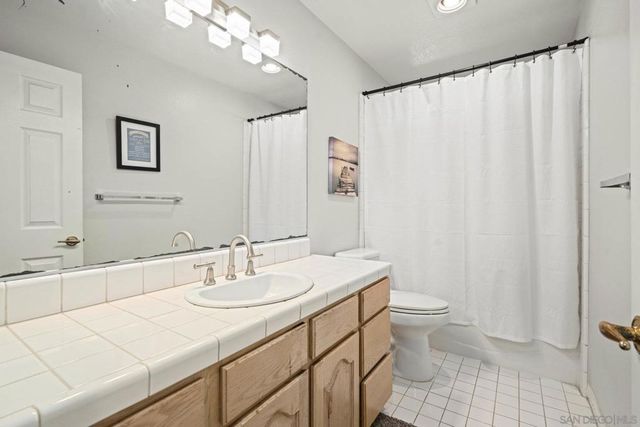 2579 Fire Mountain Drive, Oceanside, CA 92054