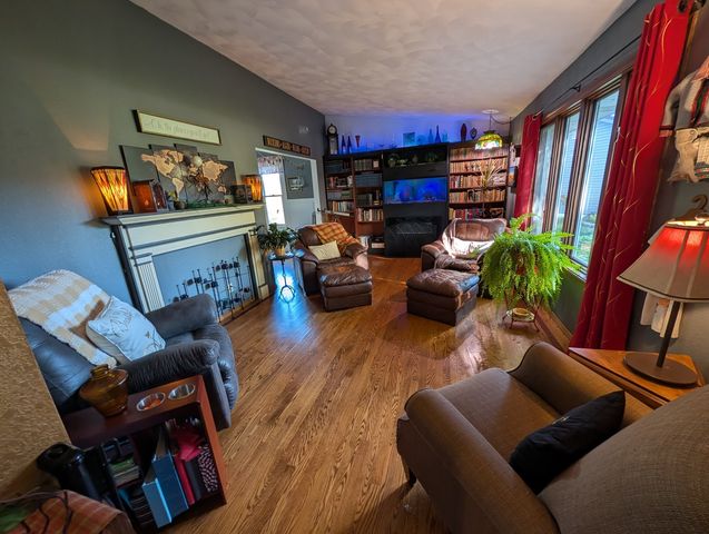 5404 Chapel Hill Court, Rockford, IL 61114