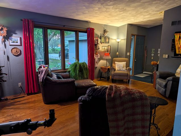 5404 Chapel Hill Court, Rockford, IL 61114