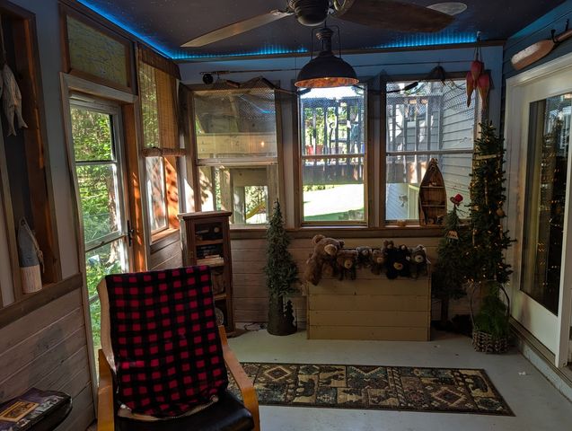 5404 Chapel Hill Court, Rockford, IL 61114