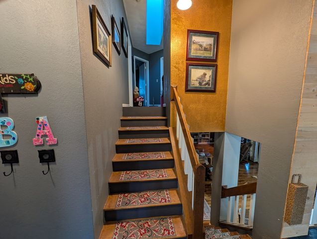 5404 Chapel Hill Court, Rockford, IL 61114