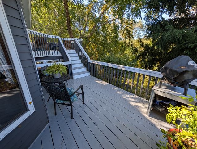 5404 Chapel Hill Court, Rockford, IL 61114