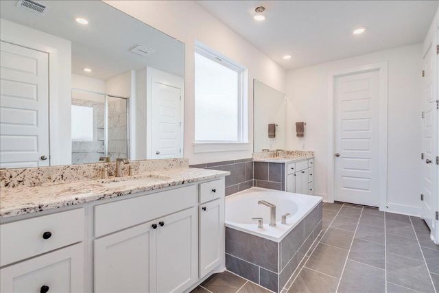 400 Moonlit Stream PASS, Dripping Springs, TX 78620