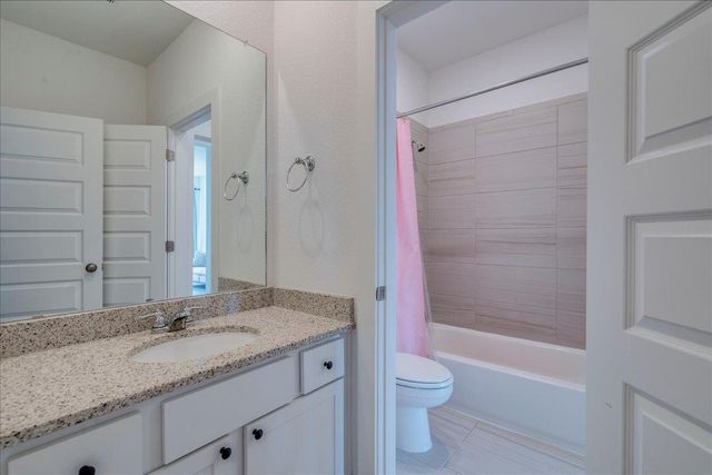 400 Moonlit Stream PASS, Dripping Springs, TX 78620