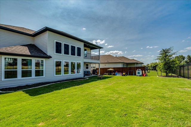 400 Moonlit Stream PASS, Dripping Springs, TX 78620