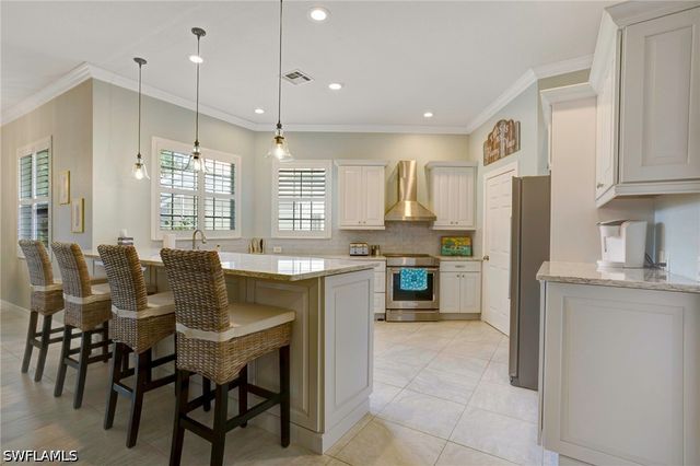 4821 Europa DR, Naples, FL 34105
