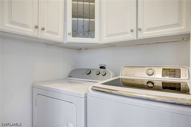 4821 Europa DR, Naples, FL 34105