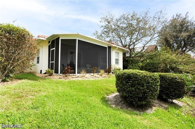 4821 Europa DR, Naples, FL 34105