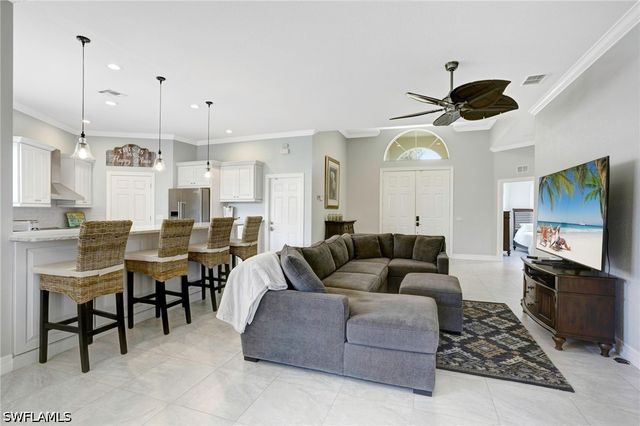 4821 Europa DR, Naples, FL 34105