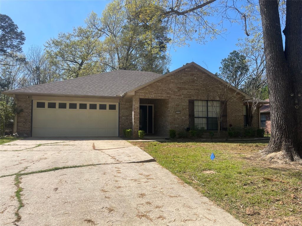215 Deerwood Lane, Haughton, LA 71037
