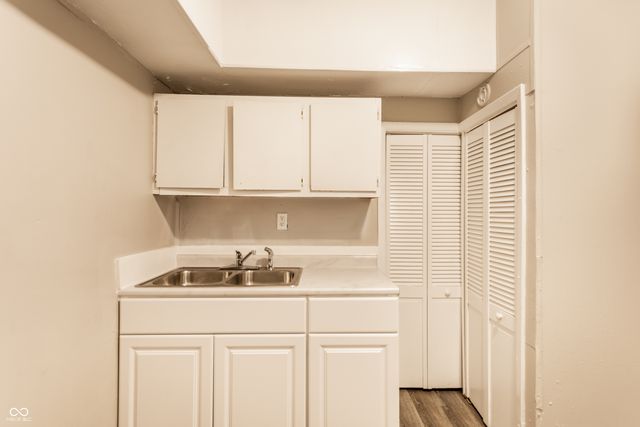 137 S Sheridan Avenue, Indianapolis, IN 46219