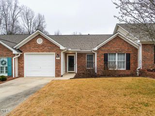 3027 Maple Avenue Apt J2, Burlington, NC 27215