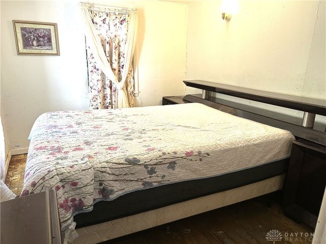 1206 Ames Avenue, Dayton, OH 45432