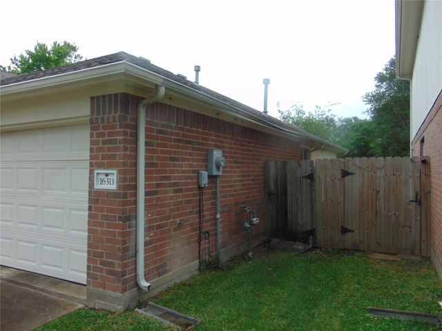 16311 Sedona Woods Ln Lane, Houston, TX 77082