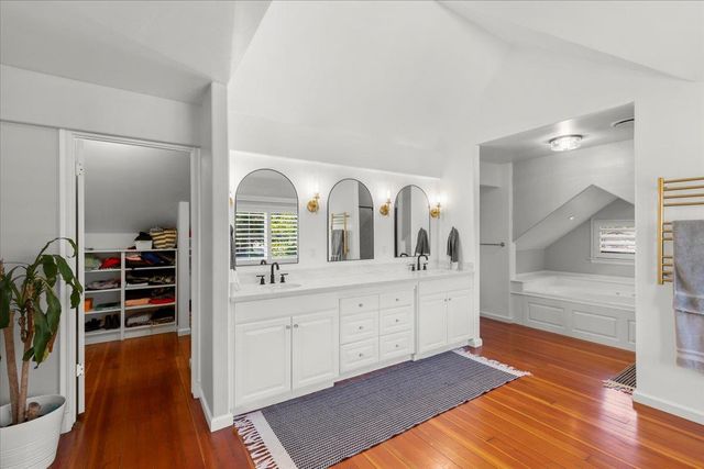 16995 Pine Way, Morgan Hill, CA 95037