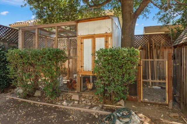 16995 Pine Way, Morgan Hill, CA 95037