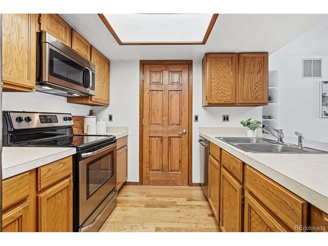 23557 Genesee Village Rd A, Golden, CO 80401