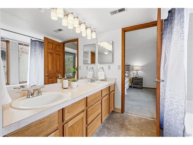 23557 Genesee Village Rd A, Golden, CO 80401