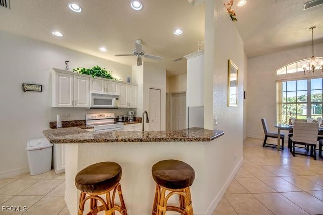 2302 SW 54th ST, Cape Coral, FL 33914