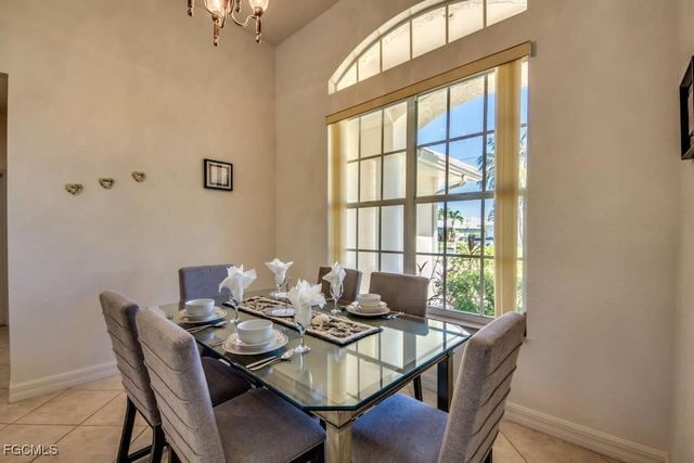 2302 SW 54th ST, Cape Coral, FL 33914