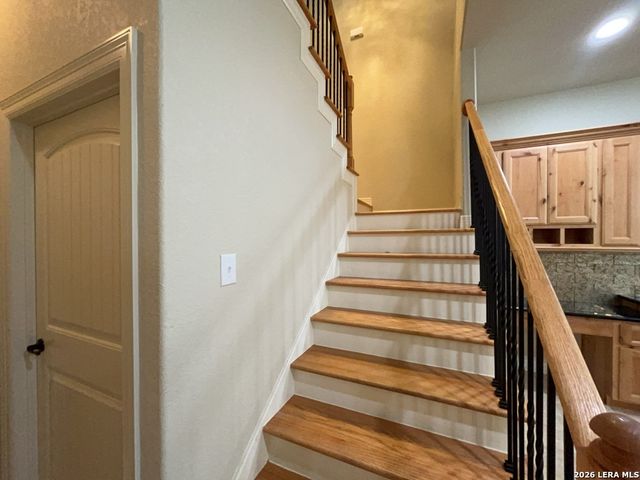 5921 Whitby Rd Unit 102, San Antonio, TX 78240