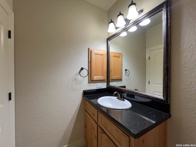 5921 Whitby Rd Unit 102, San Antonio, TX 78240