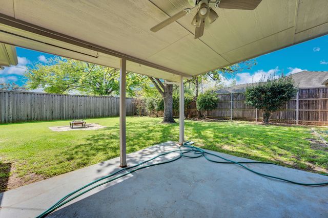 1022 Byron Lane, Arlington, TX 76012